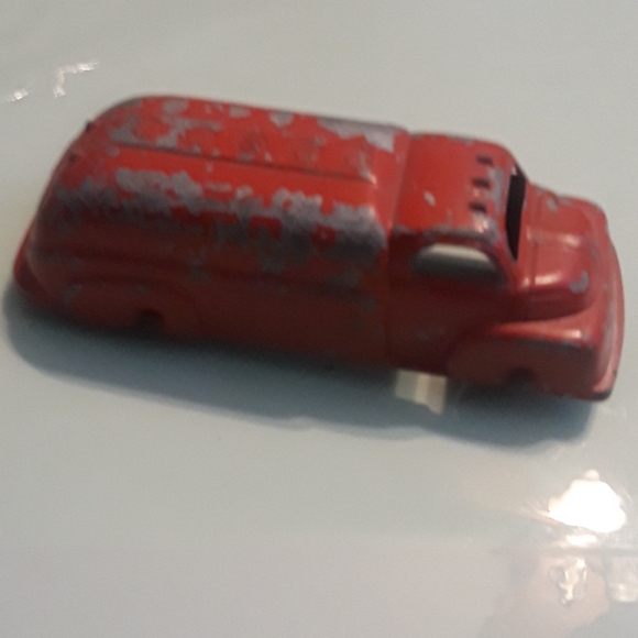 Toy - Picture 3 of 6